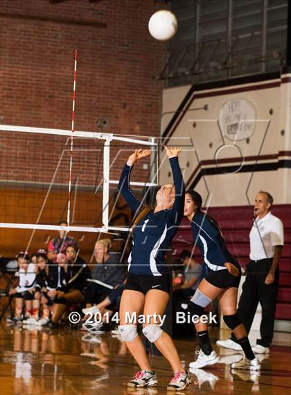 Thumbnail 2 in Downey @ Modesto photogallery.