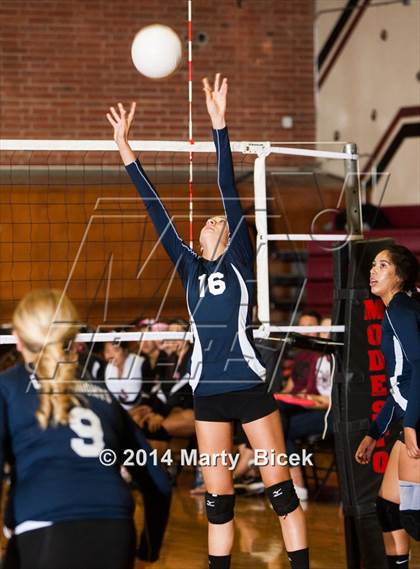 Thumbnail 1 in Downey @ Modesto photogallery.