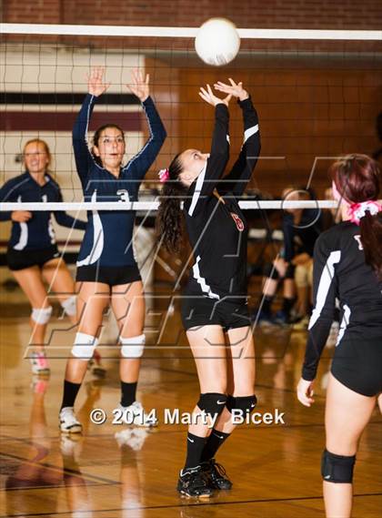 Thumbnail 2 in Downey @ Modesto photogallery.