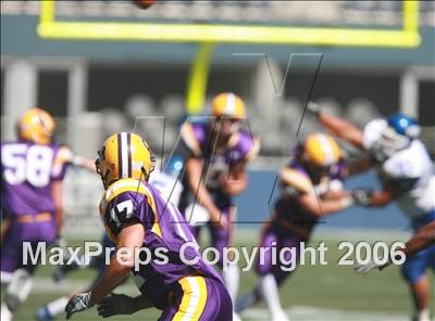 Thumbnail 3 in Curtis vs Columbia River (Kickoff Classic) photogallery.