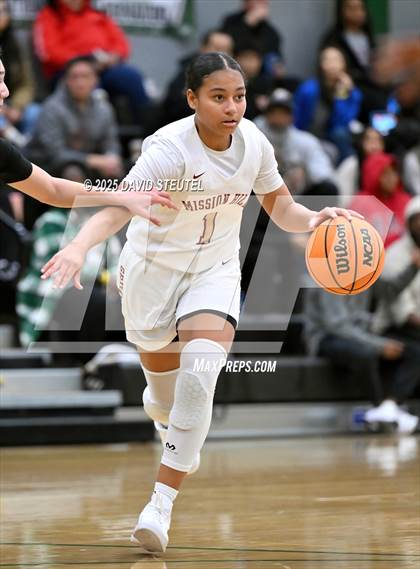 Thumbnail 3 in Vanden vs. Mission Hills (St. Mary's MLK Classic) photogallery.