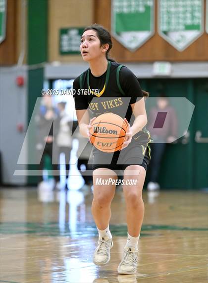 Thumbnail 3 in Vanden vs. Mission Hills (St. Mary's MLK Classic) photogallery.