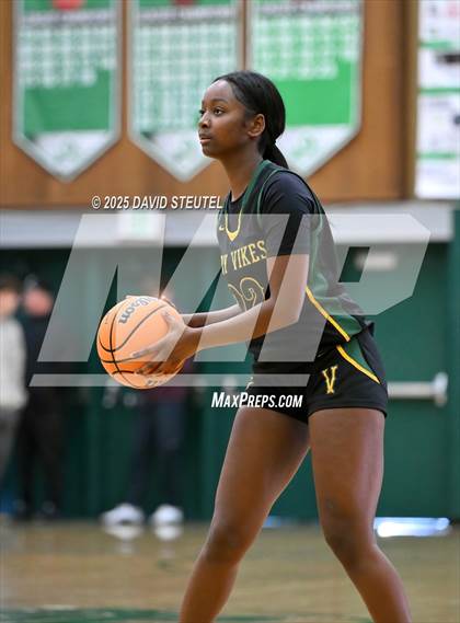 Thumbnail 2 in Vanden vs. Mission Hills (St. Mary's MLK Classic) photogallery.