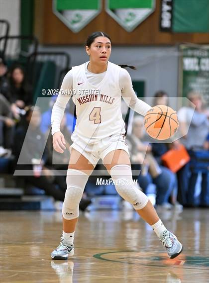 Thumbnail 2 in Vanden vs. Mission Hills (St. Mary's MLK Classic) photogallery.