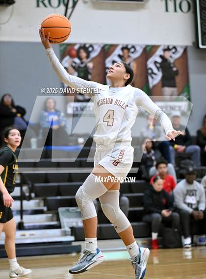 Thumbnail 3 in Vanden vs. Mission Hills (St. Mary's MLK Classic) photogallery.