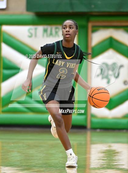 Thumbnail 1 in Vanden vs. Mission Hills (St. Mary's MLK Classic) photogallery.