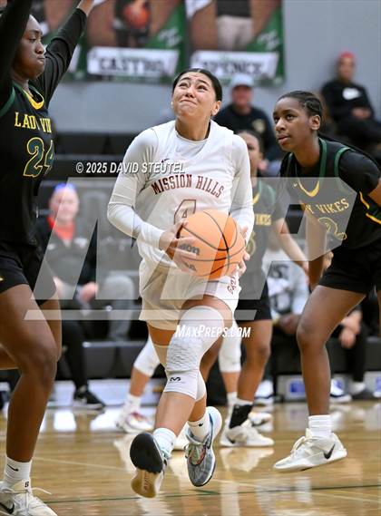 Thumbnail 3 in Vanden vs. Mission Hills (St. Mary's MLK Classic) photogallery.
