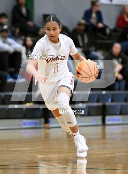 Thumbnail 3 in Vanden vs. Mission Hills (St. Mary's MLK Classic) photogallery.