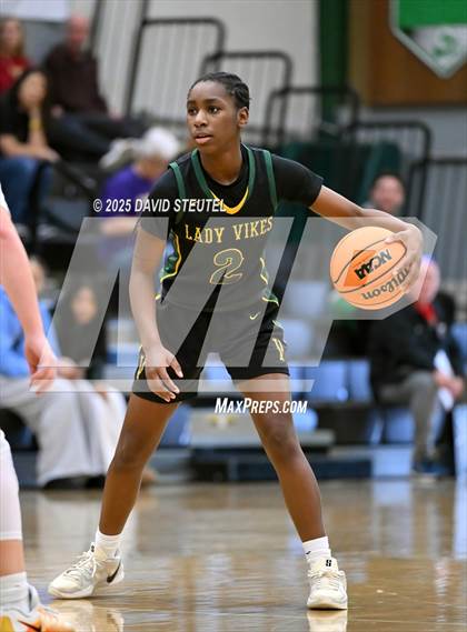 Thumbnail 2 in Vanden vs. Mission Hills (St. Mary's MLK Classic) photogallery.