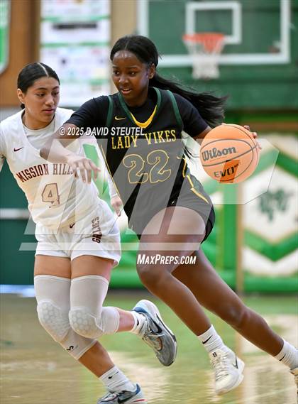 Thumbnail 2 in Vanden vs. Mission Hills (St. Mary's MLK Classic) photogallery.