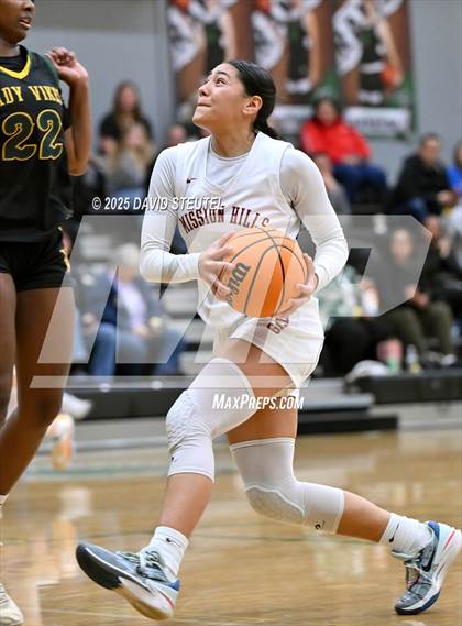 Thumbnail 3 in Vanden vs. Mission Hills (St. Mary's MLK Classic) photogallery.