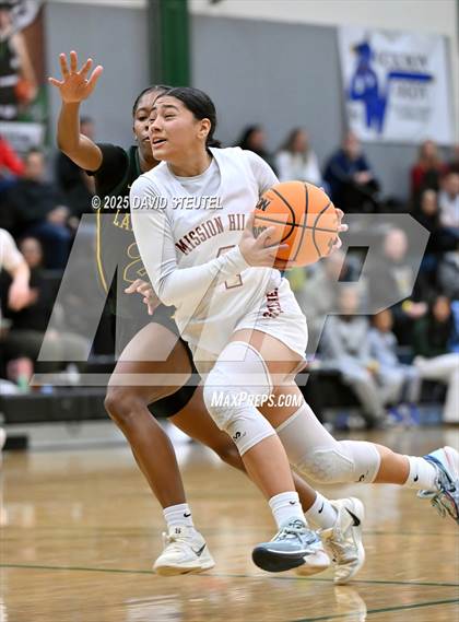 Thumbnail 2 in Vanden vs. Mission Hills (St. Mary's MLK Classic) photogallery.