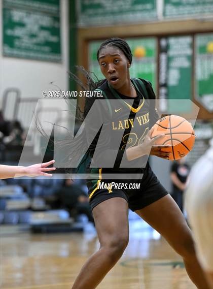 Thumbnail 3 in Vanden vs. Mission Hills (St. Mary's MLK Classic) photogallery.