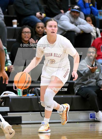Thumbnail 2 in Vanden vs. Mission Hills (St. Mary's MLK Classic) photogallery.