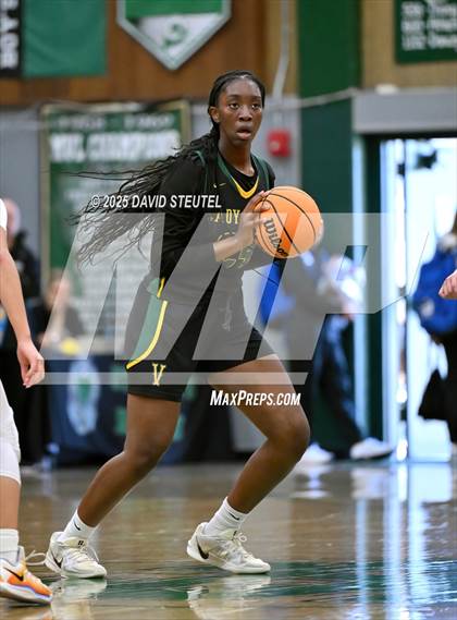 Thumbnail 3 in Vanden vs. Mission Hills (St. Mary's MLK Classic) photogallery.