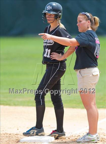 Thumbnail 3 in O'Connor vs Clark (UIL Region 4 Quarterfinal Playoff) photogallery.