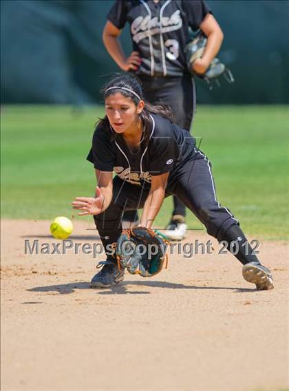 Thumbnail 1 in O'Connor vs Clark (UIL Region 4 Quarterfinal Playoff) photogallery.