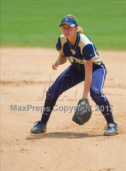 Thumbnail 3 in O'Connor vs Clark (UIL Region 4 Quarterfinal Playoff) photogallery.
