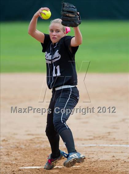 Thumbnail 3 in O'Connor vs Clark (UIL Region 4 Quarterfinal Playoff) photogallery.