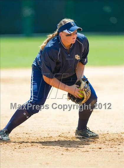 Thumbnail 1 in O'Connor vs Clark (UIL Region 4 Quarterfinal Playoff) photogallery.