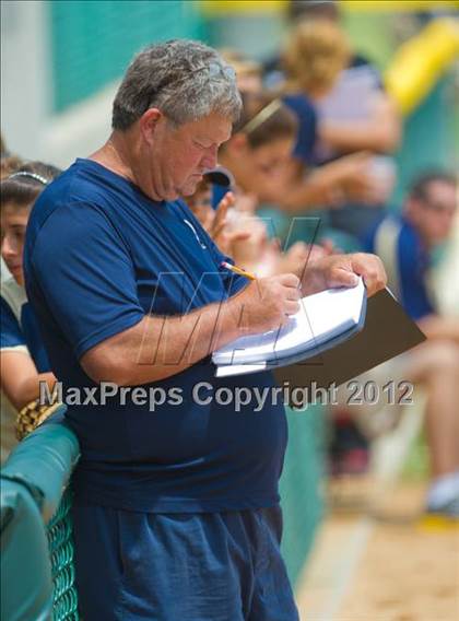 Thumbnail 3 in O'Connor vs Clark (UIL Region 4 Quarterfinal Playoff) photogallery.