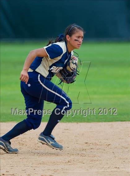Thumbnail 2 in O'Connor vs Clark (UIL Region 4 Quarterfinal Playoff) photogallery.