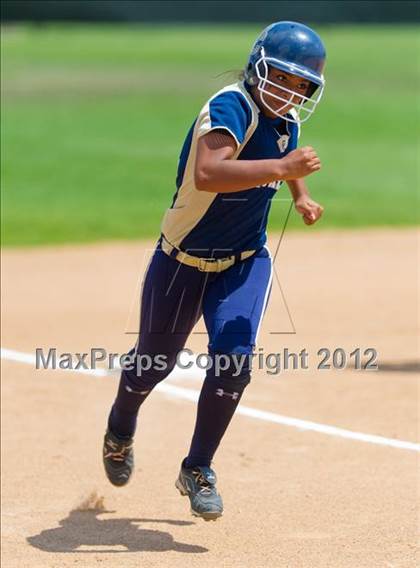 Thumbnail 3 in O'Connor vs Clark (UIL Region 4 Quarterfinal Playoff) photogallery.