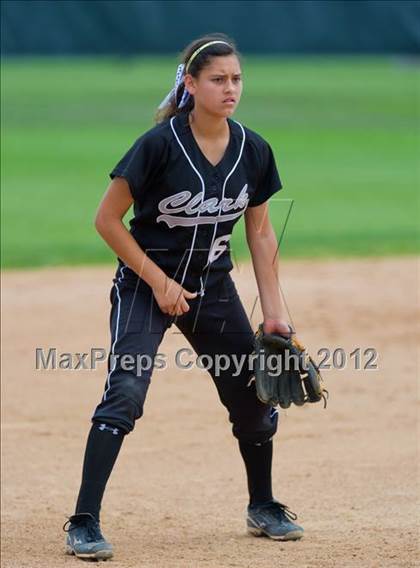 Thumbnail 2 in O'Connor vs Clark (UIL Region 4 Quarterfinal Playoff) photogallery.