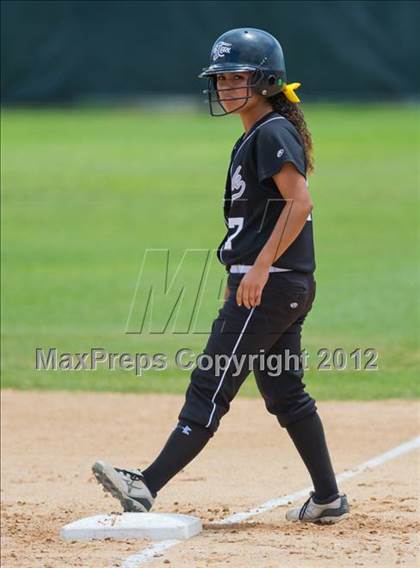 Thumbnail 3 in O'Connor vs Clark (UIL Region 4 Quarterfinal Playoff) photogallery.