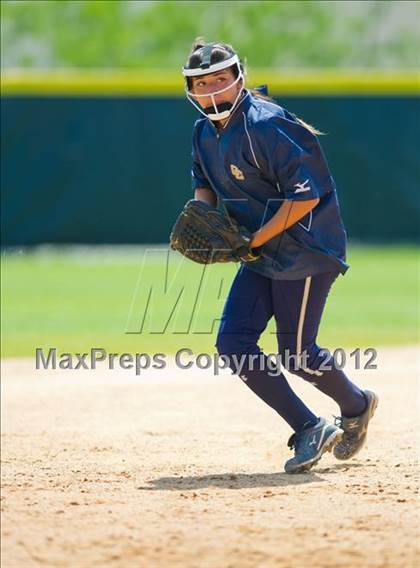 Thumbnail 2 in O'Connor vs Clark (UIL Region 4 Quarterfinal Playoff) photogallery.