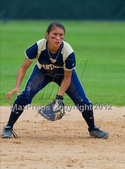 Thumbnail 2 in O'Connor vs Clark (UIL Region 4 Quarterfinal Playoff) photogallery.