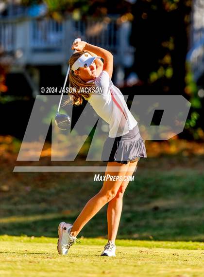 Thumbnail 2 in NCHSAA 4A Finals (Round 1) photogallery.