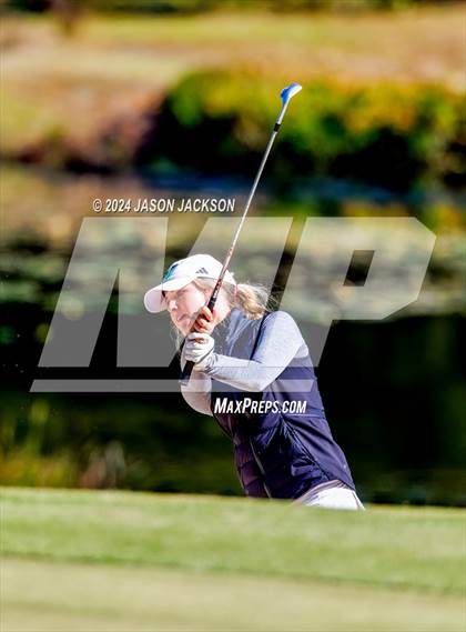 Thumbnail 2 in NCHSAA 4A Finals (Round 1) photogallery.