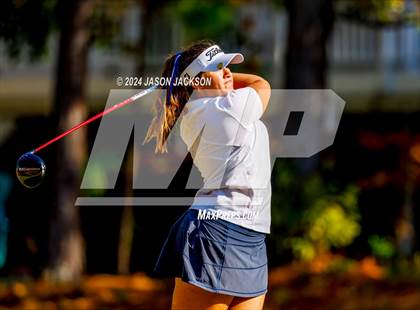 Thumbnail 2 in NCHSAA 4A Finals (Round 1) photogallery.