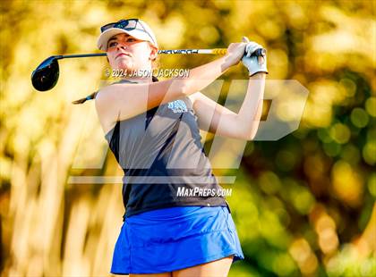 Thumbnail 3 in NCHSAA 4A Finals (Round 1) photogallery.