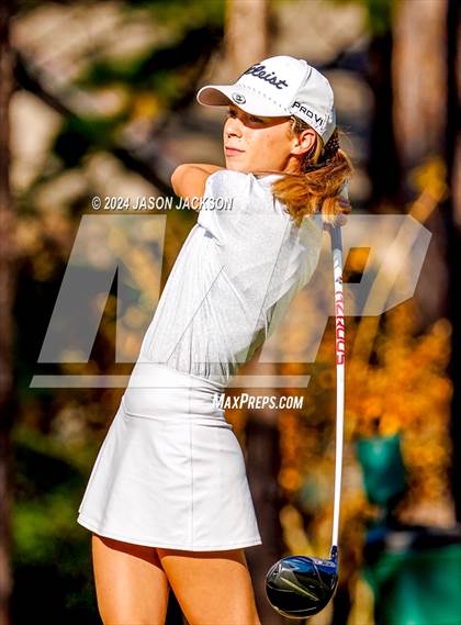 Thumbnail 2 in NCHSAA 4A Finals (Round 1) photogallery.