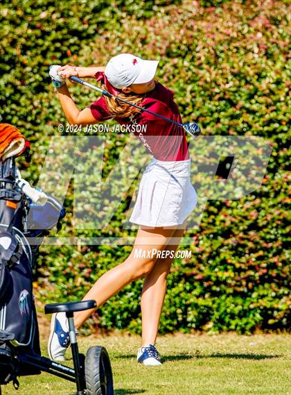 Thumbnail 3 in NCHSAA 4A Finals (Round 1) photogallery.