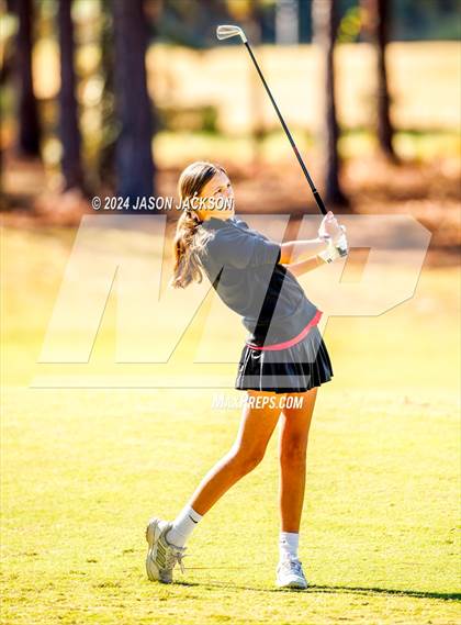 Thumbnail 2 in NCHSAA 4A Finals (Round 1) photogallery.
