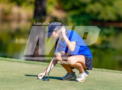 Thumbnail 1 in NCHSAA 4A Finals (Round 1) photogallery.