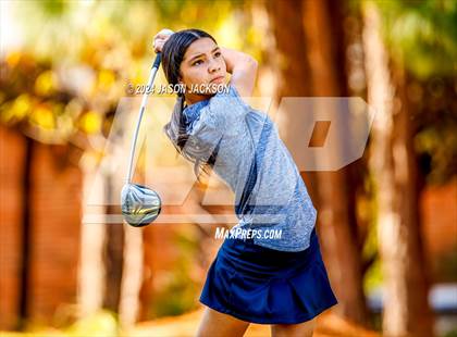 Thumbnail 1 in NCHSAA 4A Finals (Round 1) photogallery.