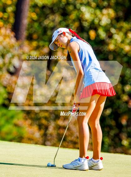 Thumbnail 1 in NCHSAA 4A Finals (Round 1) photogallery.