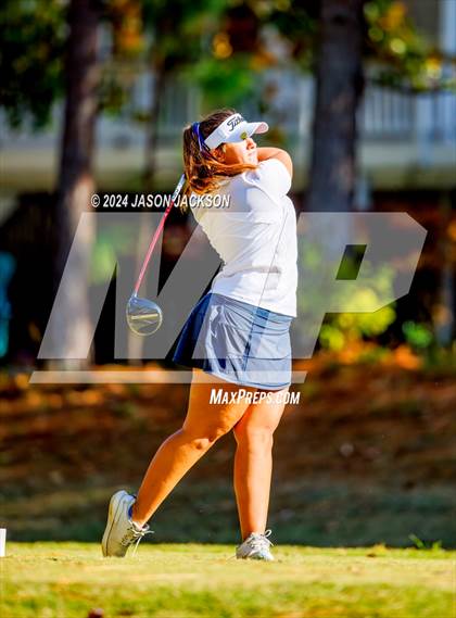 Thumbnail 3 in NCHSAA 4A Finals (Round 1) photogallery.