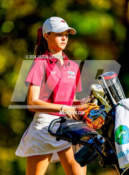 Thumbnail 2 in NCHSAA 4A Finals (Round 1) photogallery.
