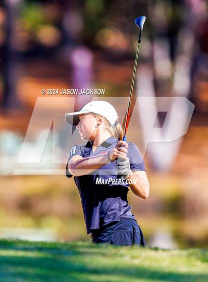 Thumbnail 1 in NCHSAA 4A Finals (Round 1) photogallery.