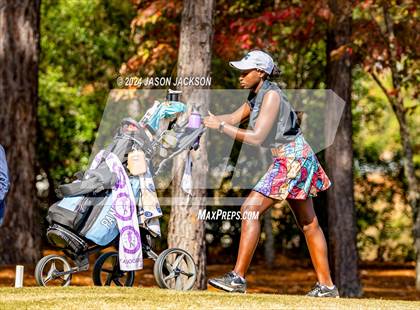 Thumbnail 2 in NCHSAA 4A Finals (Round 1) photogallery.