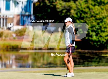 Thumbnail 3 in NCHSAA 4A Finals (Round 1) photogallery.