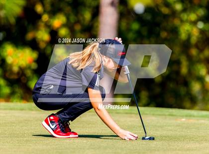 Thumbnail 2 in NCHSAA 4A Finals (Round 1) photogallery.