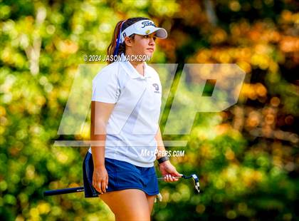 Thumbnail 2 in NCHSAA 4A Finals (Round 1) photogallery.