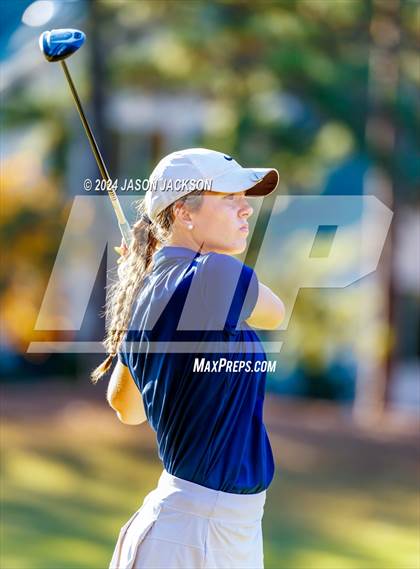 Thumbnail 3 in NCHSAA 4A Finals (Round 1) photogallery.