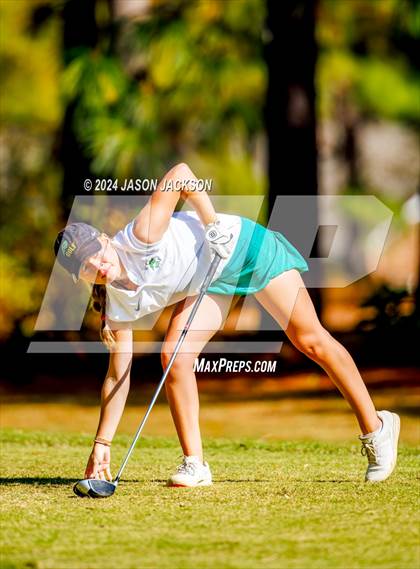 Thumbnail 2 in NCHSAA 4A Finals (Round 1) photogallery.